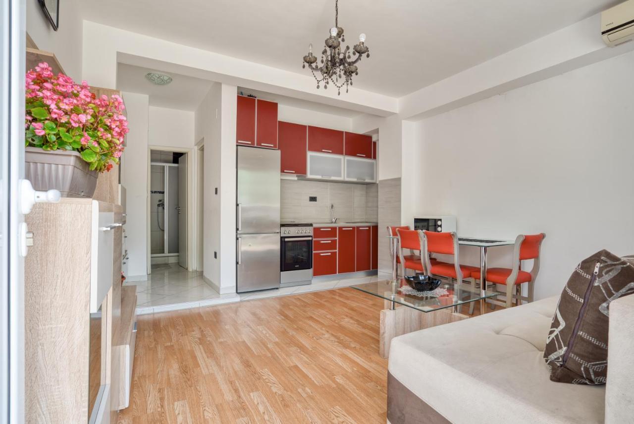 Apartmani Cukic Rafailovici 布德瓦 外观 照片