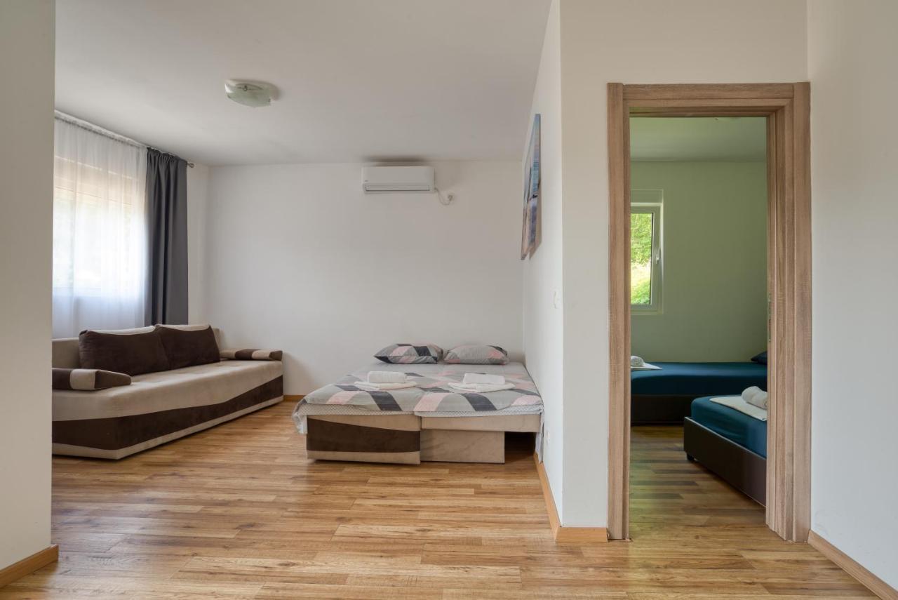 Apartmani Cukic Rafailovici 布德瓦 外观 照片