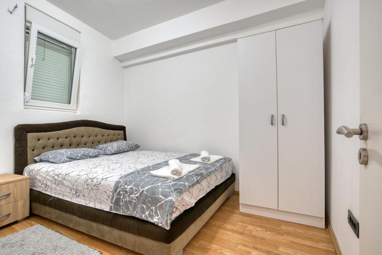 Apartmani Cukic Rafailovici 布德瓦 外观 照片