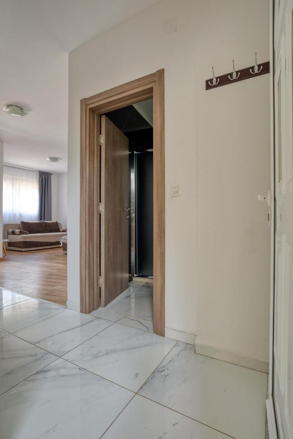 Apartmani Cukic Rafailovici 布德瓦 外观 照片