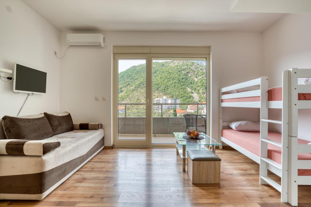 Apartmani Cukic Rafailovici 布德瓦 外观 照片