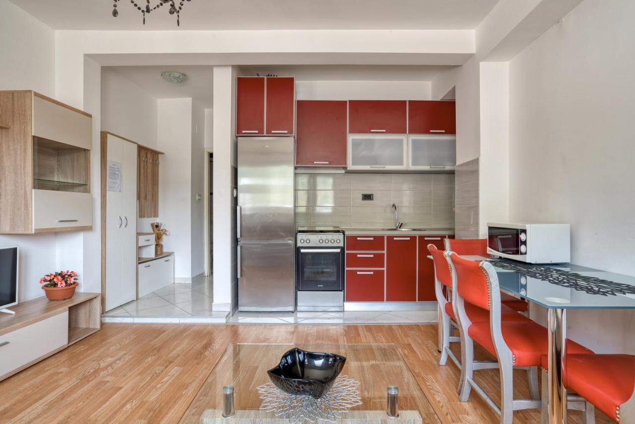 Apartmani Cukic Rafailovici 布德瓦 外观 照片
