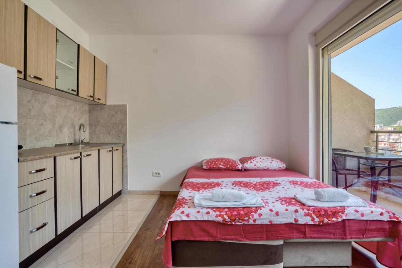 Apartmani Cukic Rafailovici 布德瓦 外观 照片