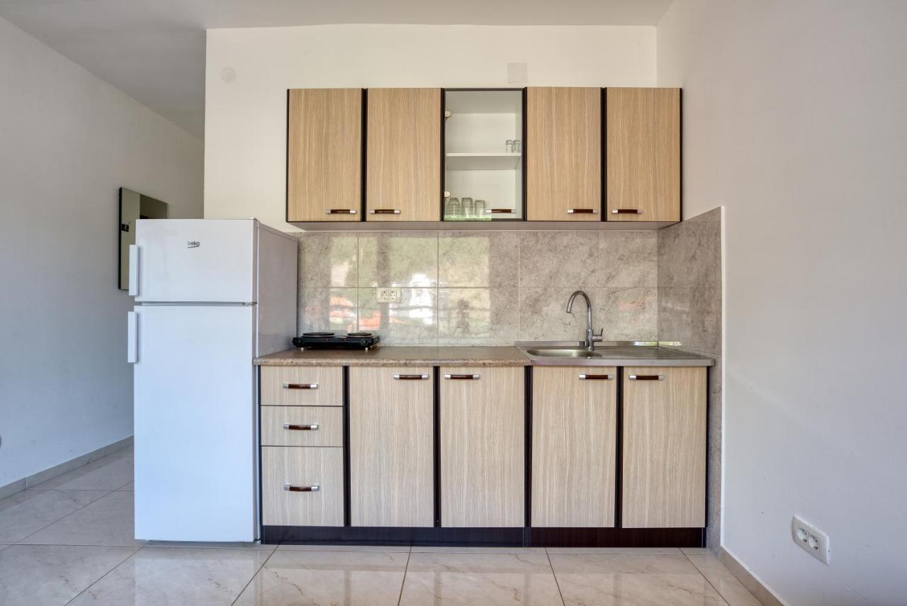 Apartmani Cukic Rafailovici 布德瓦 外观 照片
