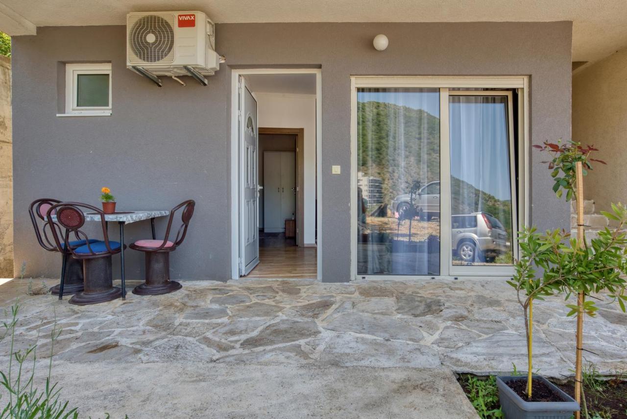 Apartmani Cukic Rafailovici 布德瓦 外观 照片