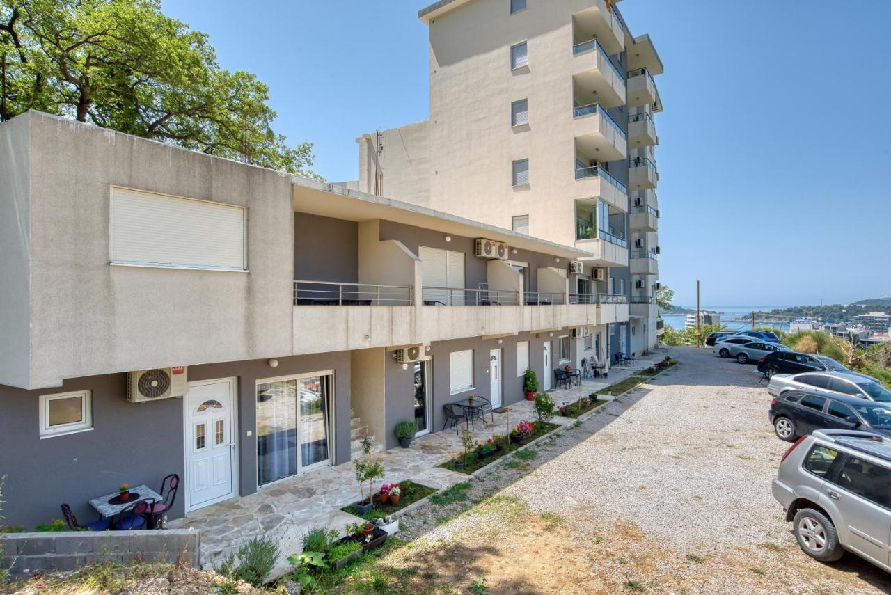 Apartmani Cukic Rafailovici 布德瓦 外观 照片