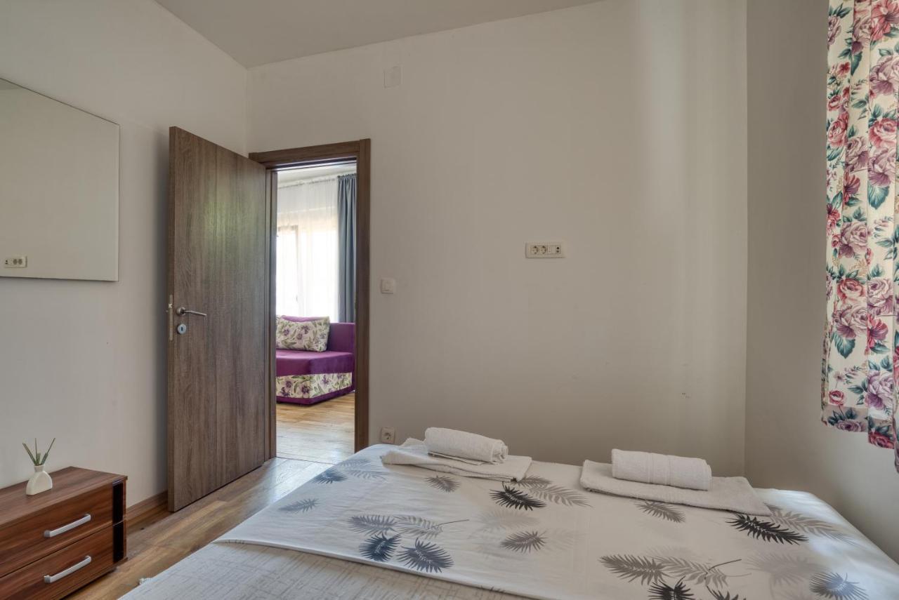 Apartmani Cukic Rafailovici 布德瓦 外观 照片