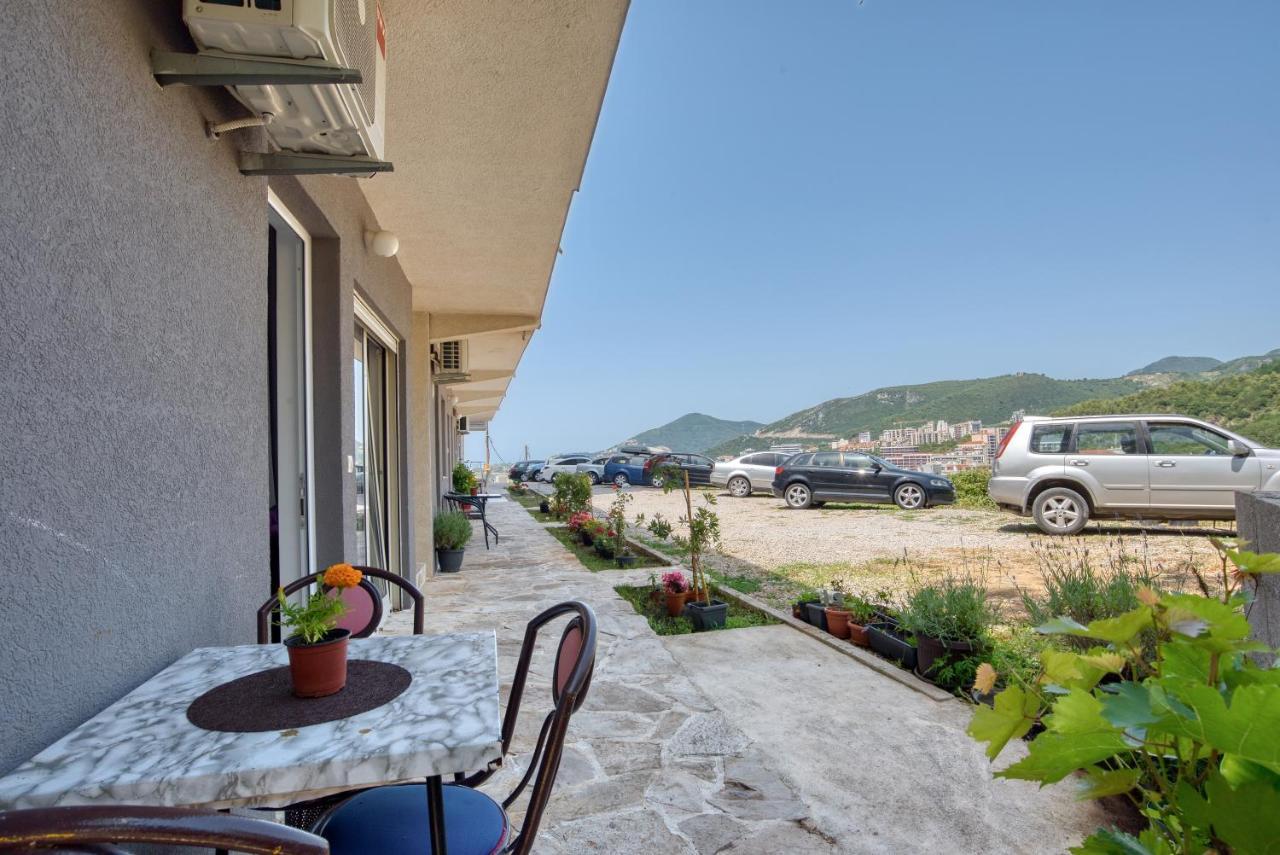 Apartmani Cukic Rafailovici 布德瓦 外观 照片