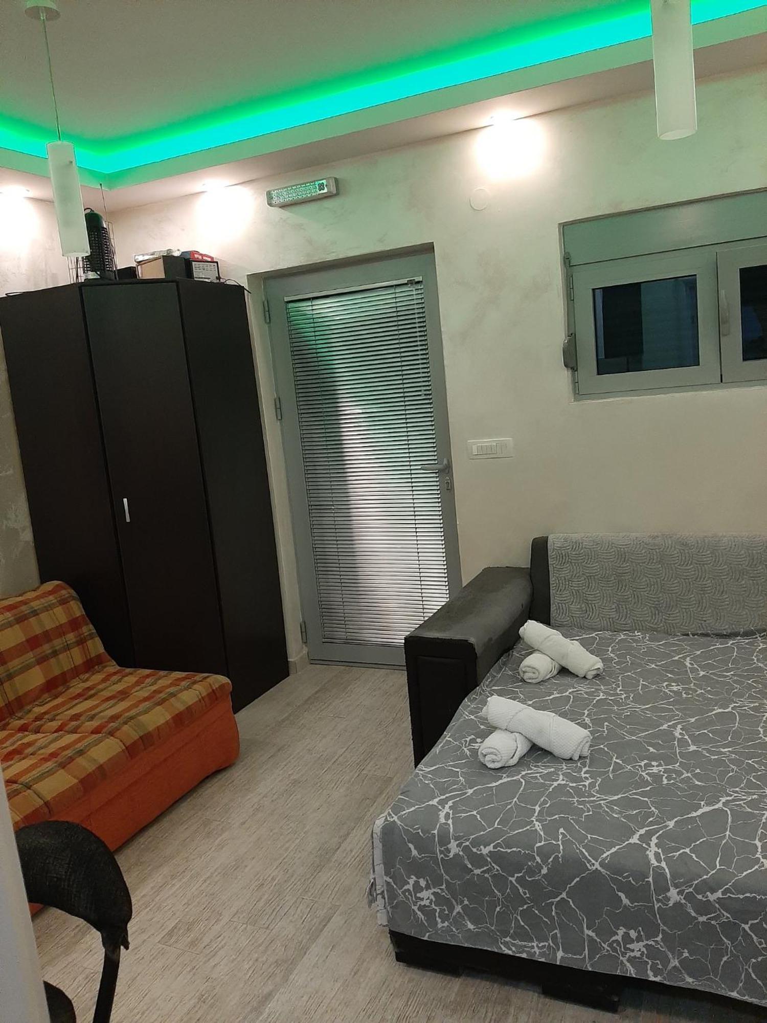 Apartmani Cukic Rafailovici 布德瓦 客房 照片